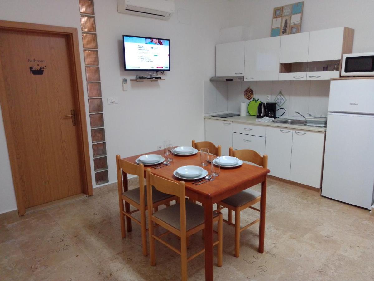 Apartman Sendi بولا المظهر الخارجي الصورة